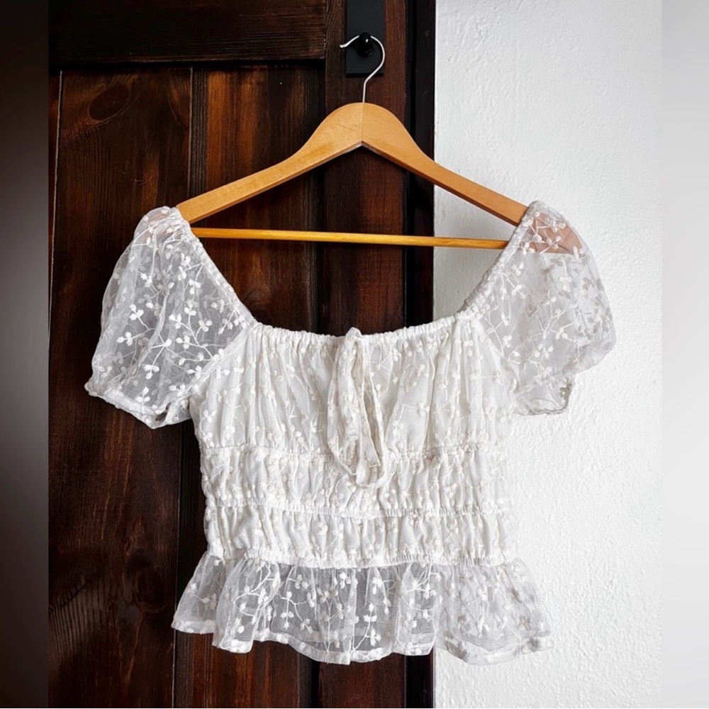 Women’s Spring Tops Bundle Small - image 5